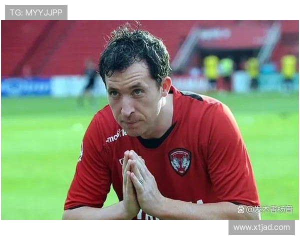 足球明星剪脸视频揭秘明星背后的真实面貌与个性魅力